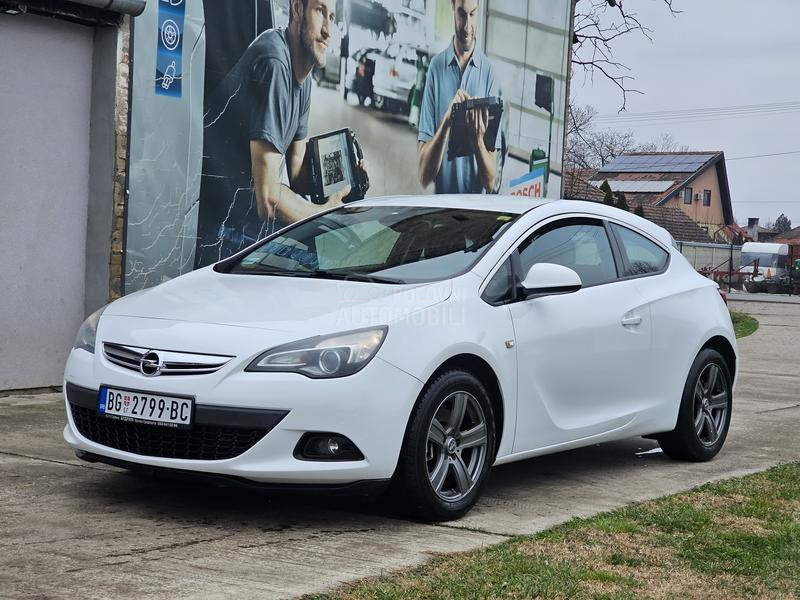 Opel Astra J 1.6 Turbo