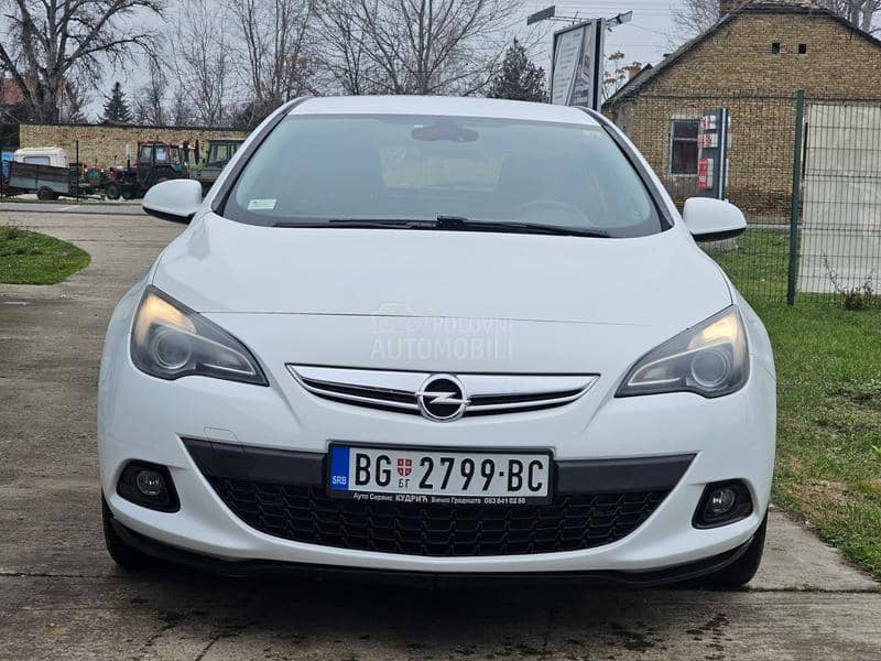 Opel Astra J 1.6 Turbo