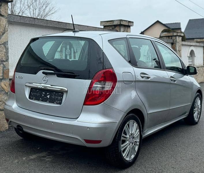 Mercedes Benz A 160 1.5 Blue/Efficiency