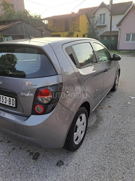 Chevrolet Aveo 