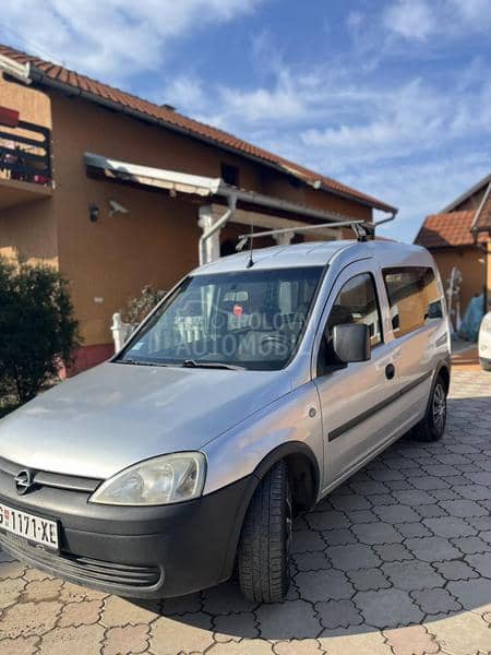 Opel Combo 1.3