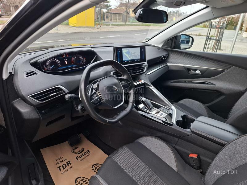 Peugeot 3008 1.5 BLU  REZERVISAN