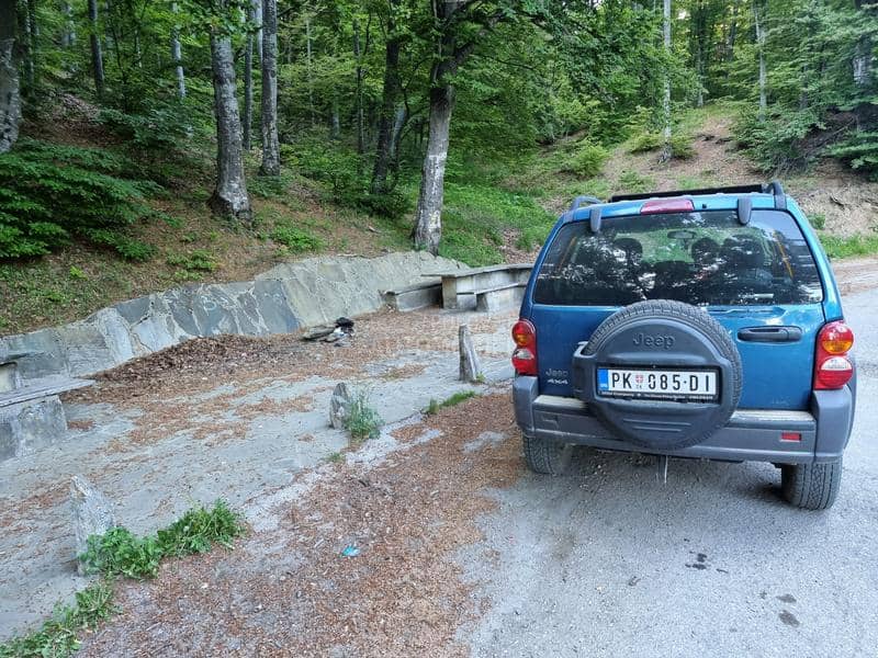 Jeep Cherokee KJ Liberty