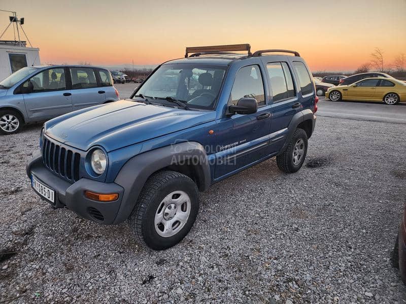 Jeep Cherokee KJ Liberty