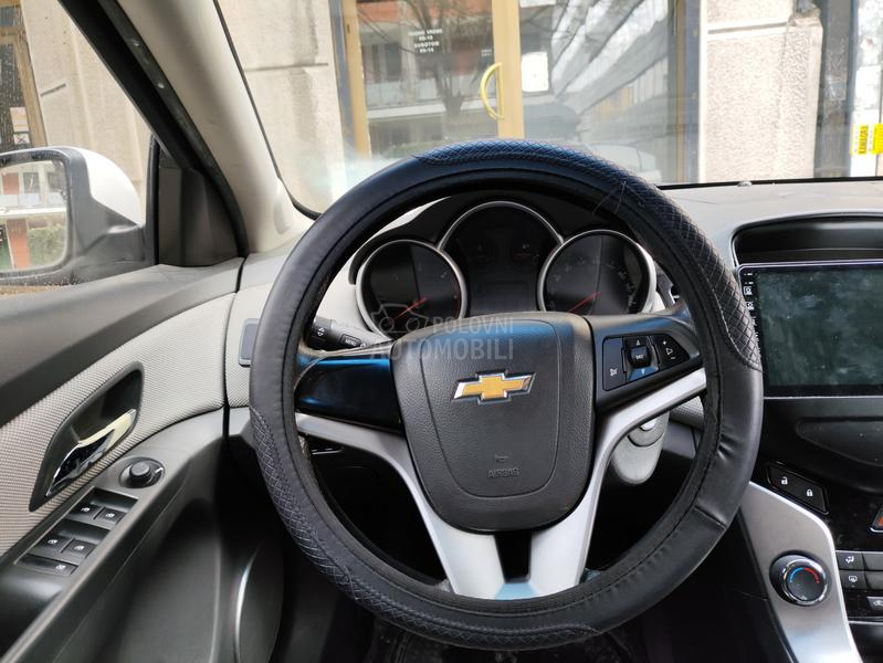 Chevrolet Cruze j300o no