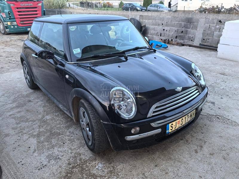 MINI Cooper 