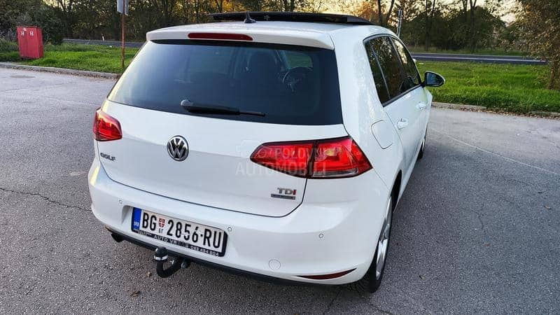 Volkswagen Golf 7 1,6TDI NAVl/PANO/ACC