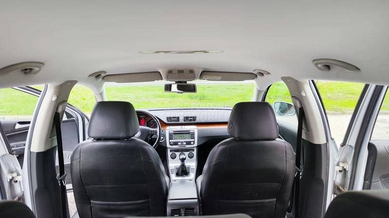 Volkswagen Passat B6 2,0TDI 4Mottion High