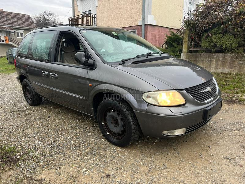 Chrysler Voyager 