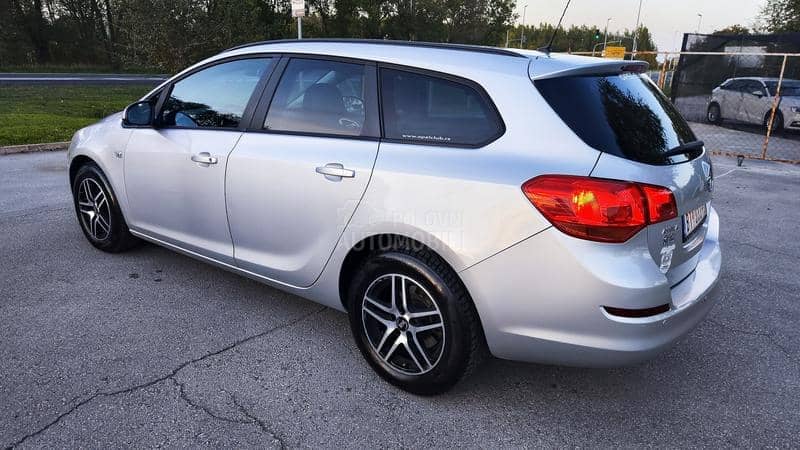 Opel Astra J 1,7Cdti Sport Tourer