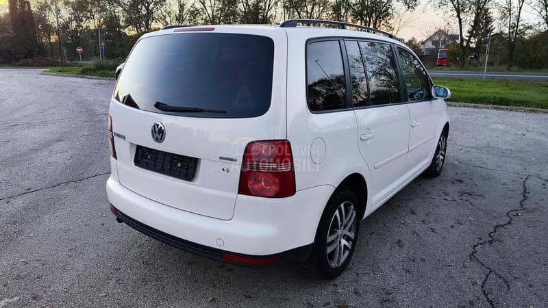 Volkswagen Touran 2,0 Metan 7 SEDlŠTA