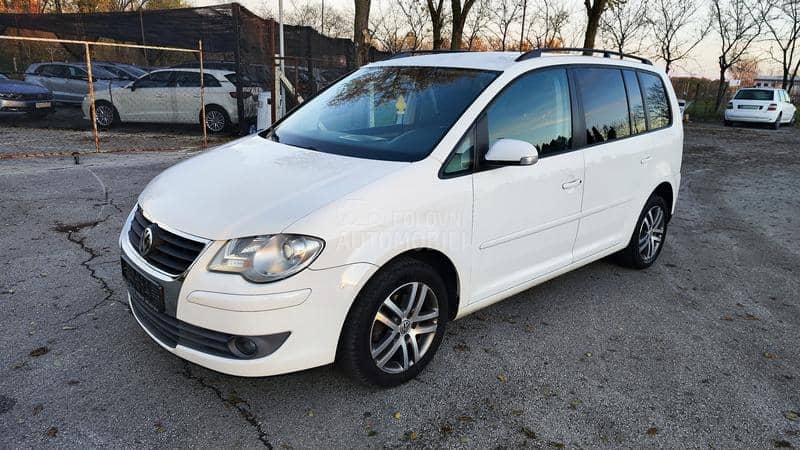 Volkswagen Touran 2,0 Metan 7 SEDlŠTA