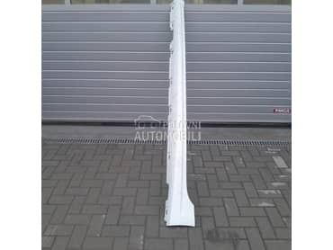 Leva lajsna preko sajtne za Audi A5 od 2017. do 2025. god.