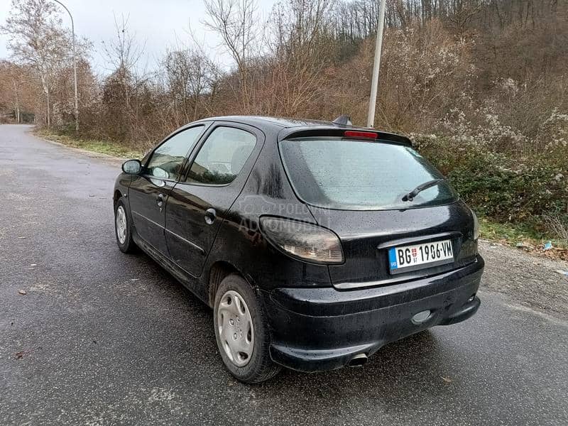 Peugeot 206 