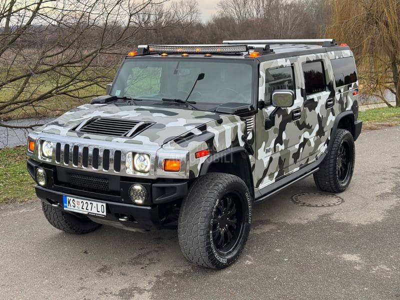 Hummer H2 