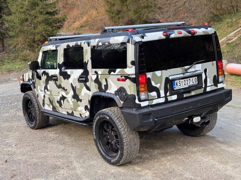 Hummer H2 