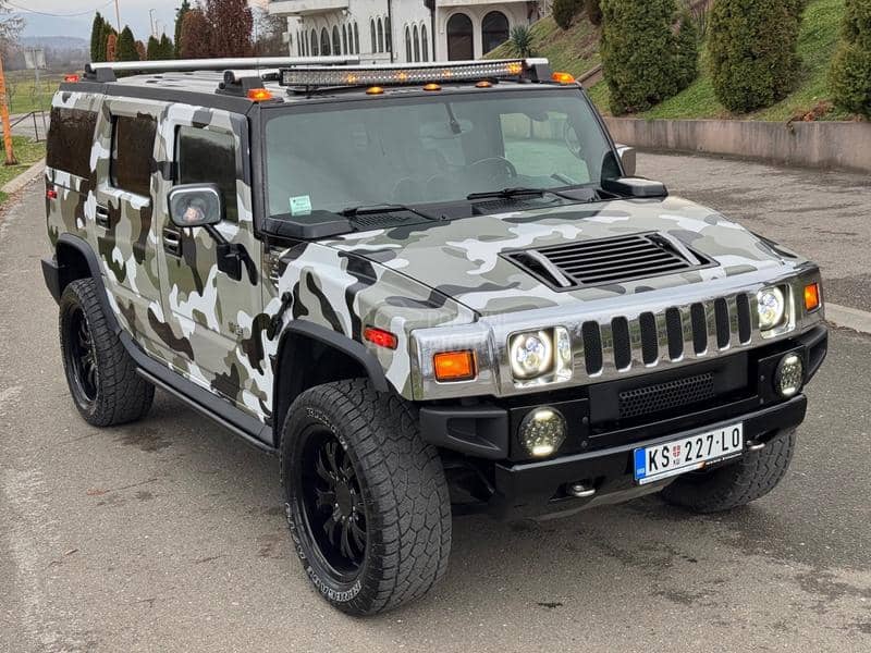 Hummer H2 