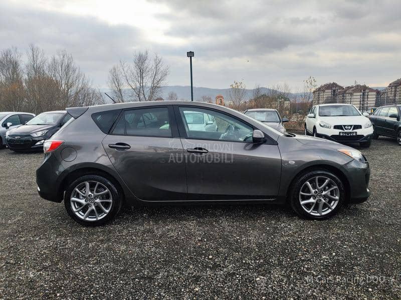 Mazda 3 1.6 SPORT CH