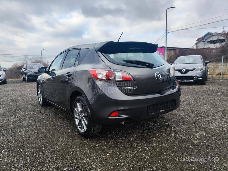 Mazda 3 1.6 SPORT CH