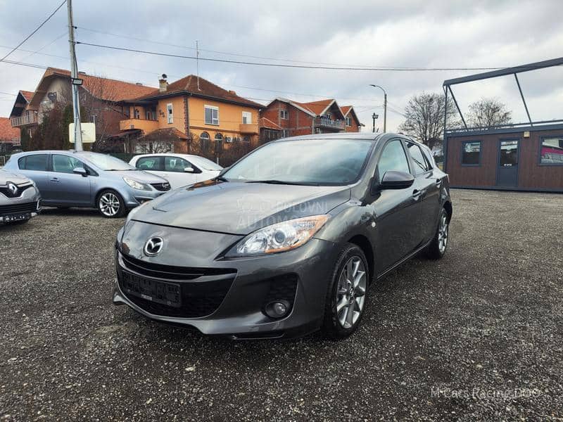 Mazda 3 1.6 SPORT CH