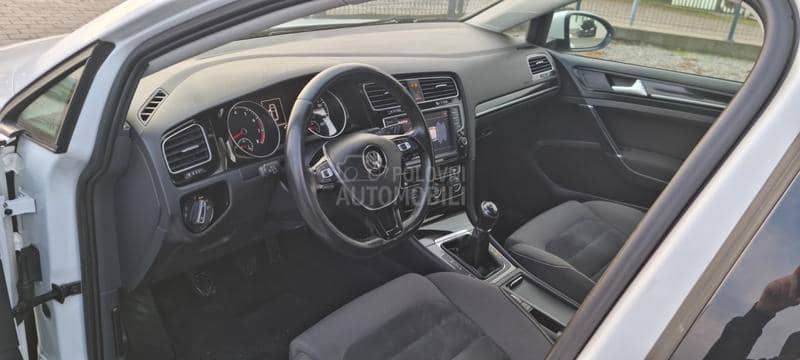 Volkswagen Golf 7 1.4