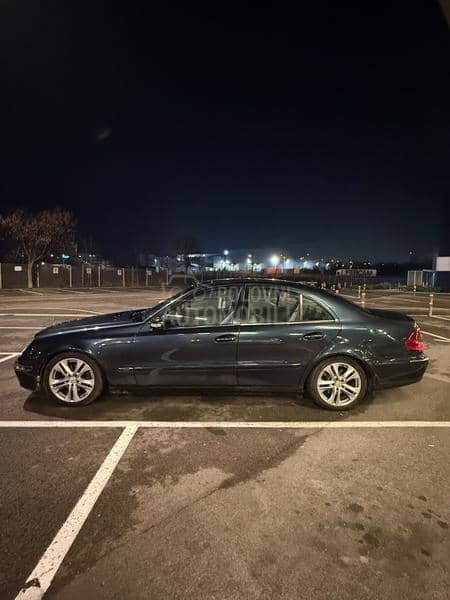 Mercedes Benz E 220 W211 2.2 CDI