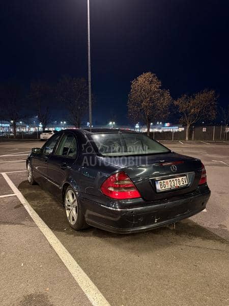 Mercedes Benz E 220 W211 2.2 CDI