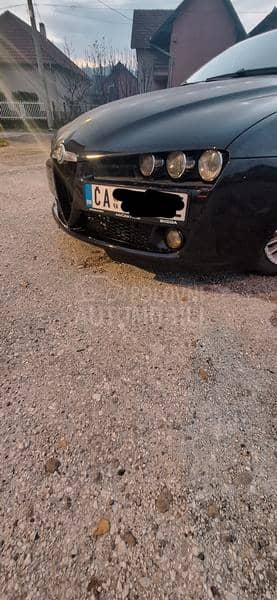 Alfa Romeo 159 - Čitajte opi.s