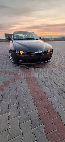 Alfa Romeo 159 - Čitajte opi.s