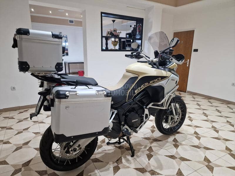 Ducati MULTISTRADA 1200 ENDURO