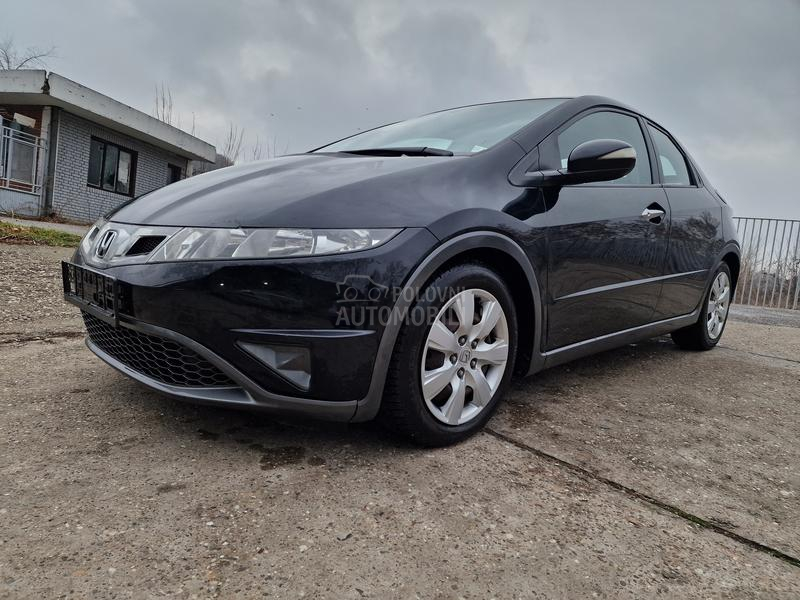 Honda Civic 1.8 restajling