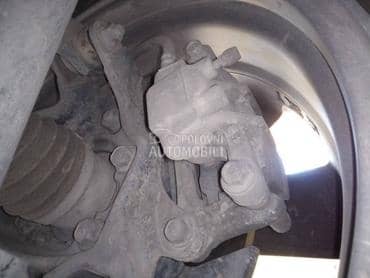 Kočiona klešta desna zadnja za Mitsubishi Outlander od 2007. do 2013. god.