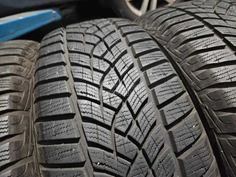 Dunlop 215/60 R16 Sve sezone