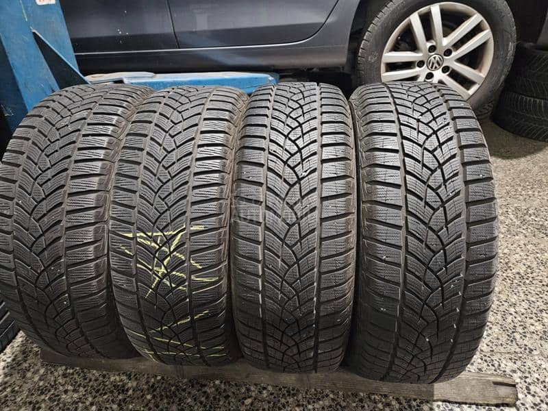 Dunlop 215/60 R16 Sve sezone