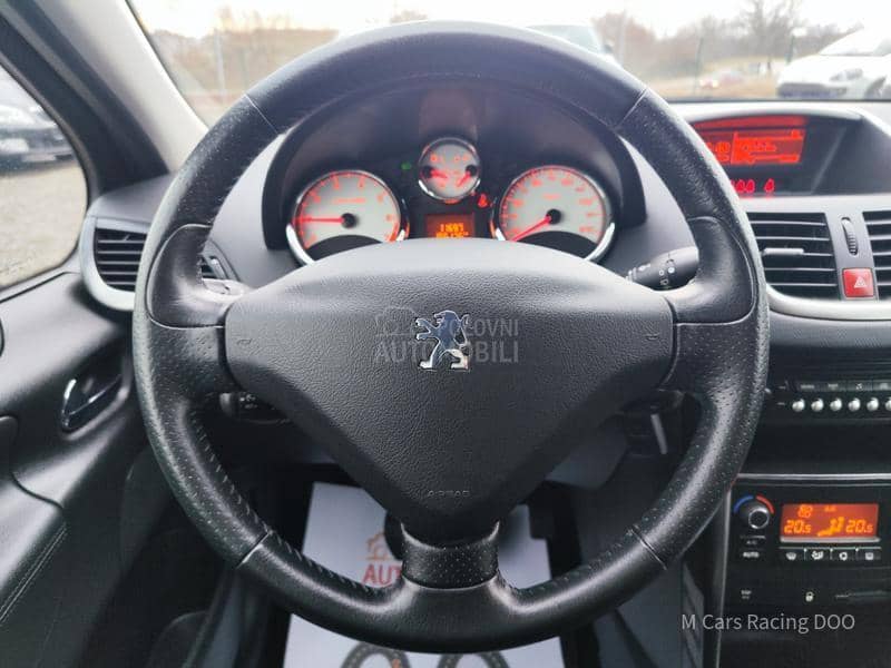 Peugeot 207 1.6 16 v A K C I J A