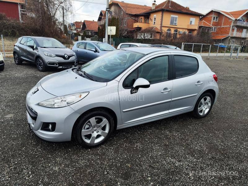 Peugeot 207 1.6 16 v A K C I J A