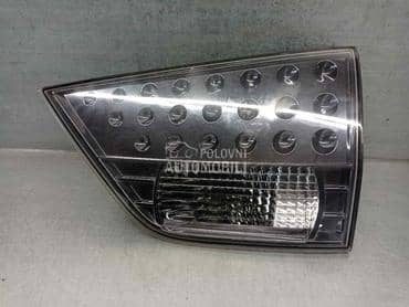 Stop svetla zadnje desno za Mitsubishi Outlander od 2007. do 2013. god.