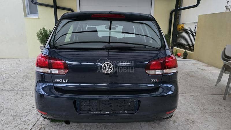 Volkswagen Golf 6 1.6 tdi Highline