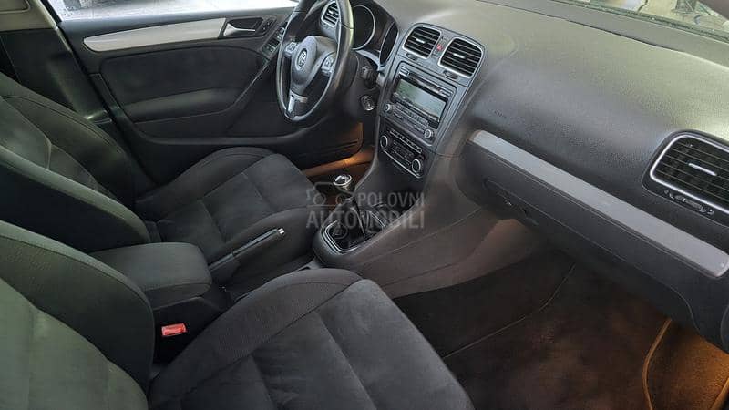 Volkswagen Golf 6 1.6 tdi Highline