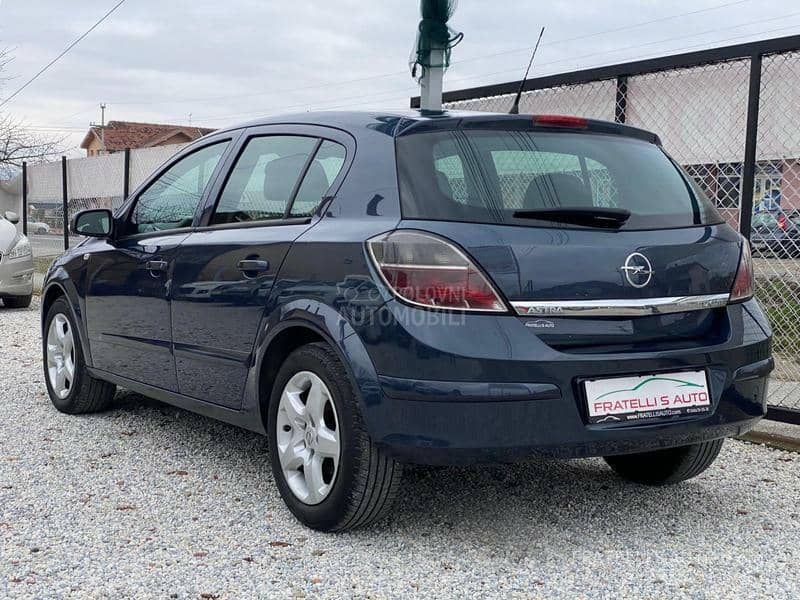 Opel Astra H KREDlTl,RATA 72e