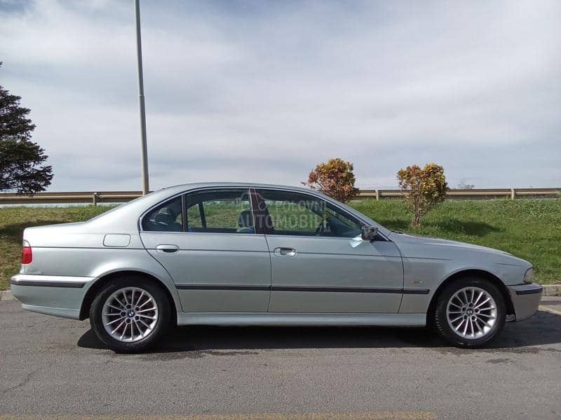 BMW 520 BMW e39