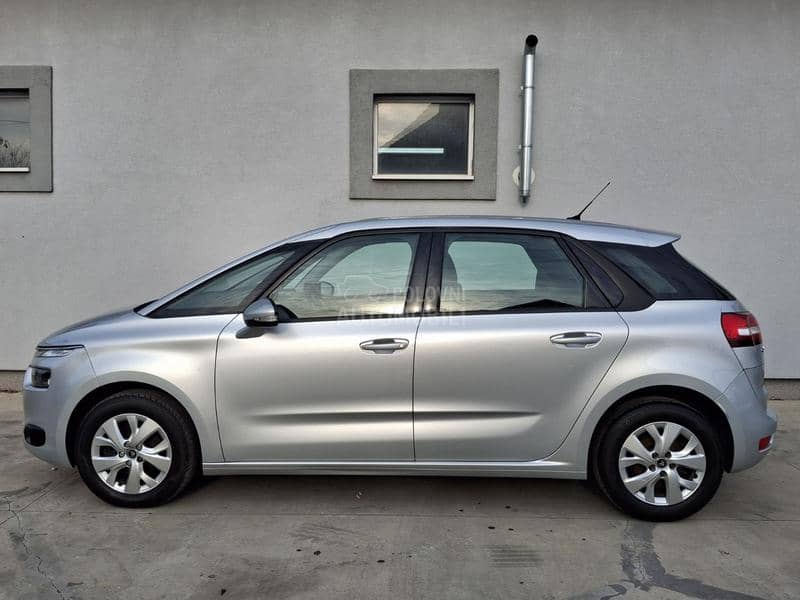 Citroen C4 Picasso 1.6hdi NAAVIGACIJA