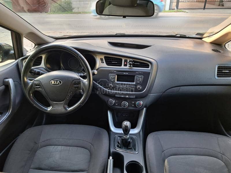 Kia cee`d sw 1,4 LX