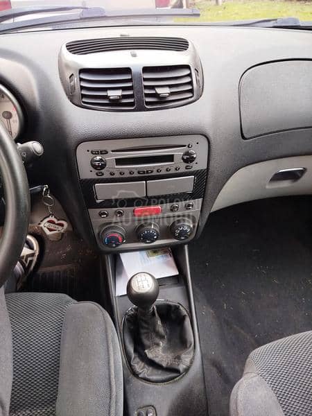 Alfa Romeo 147 Alfa 147 1.9 JTD