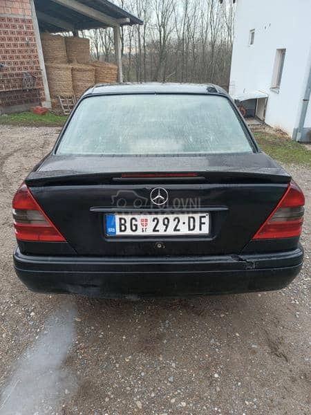 Mercedes Benz C 180 1800