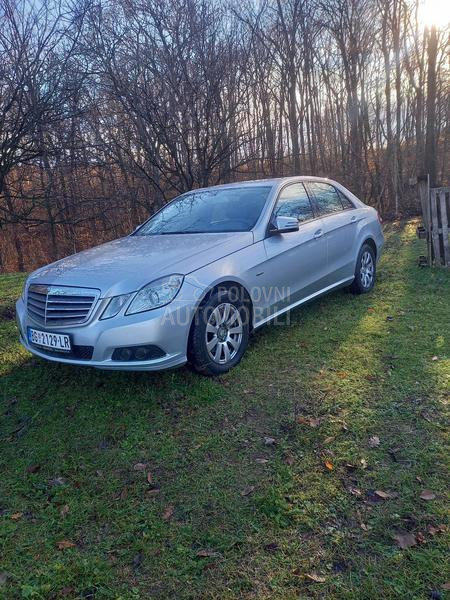 Mercedes Benz E 200 