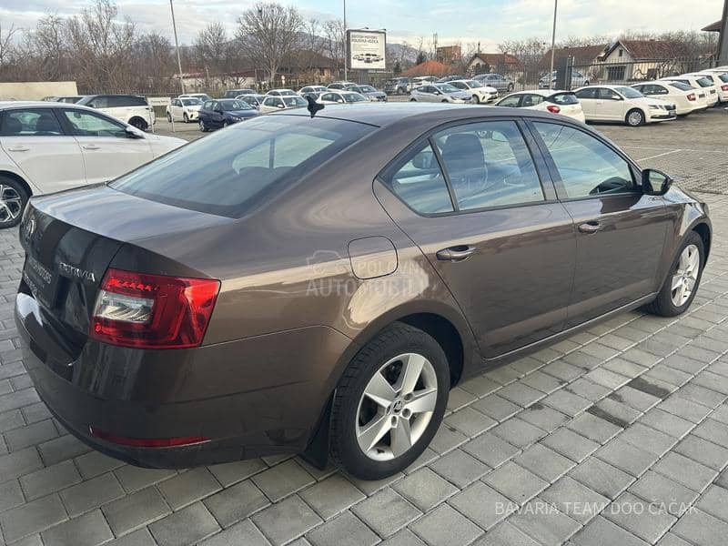 Škoda Octavia 1.6 TDI AMBITION 6MT