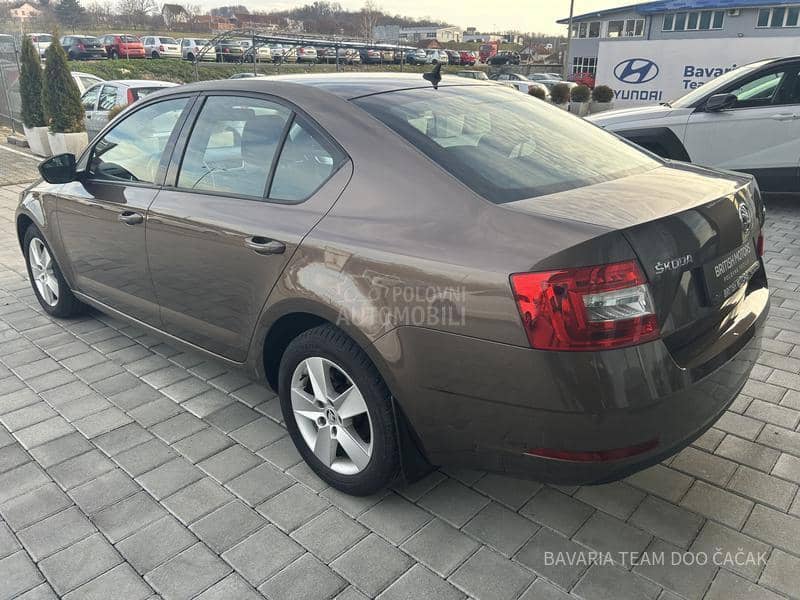 Škoda Octavia 1.6 TDI AMBITION 6MT