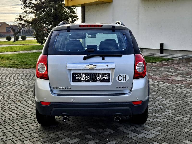 Chevrolet Captiva /2.0d LS 4x4 iz CH/