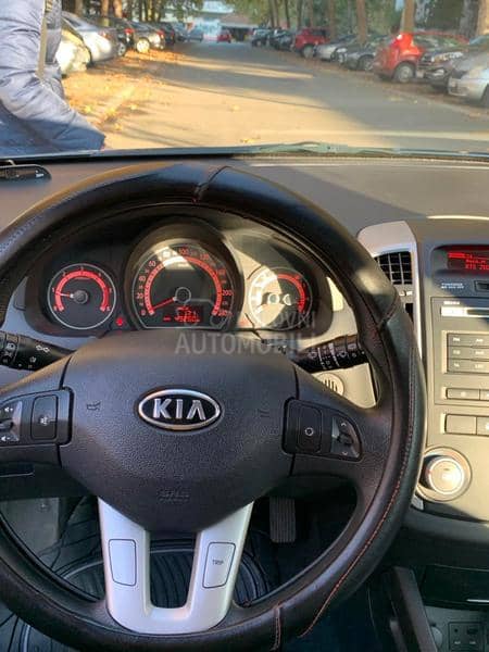 Kia cee`d 